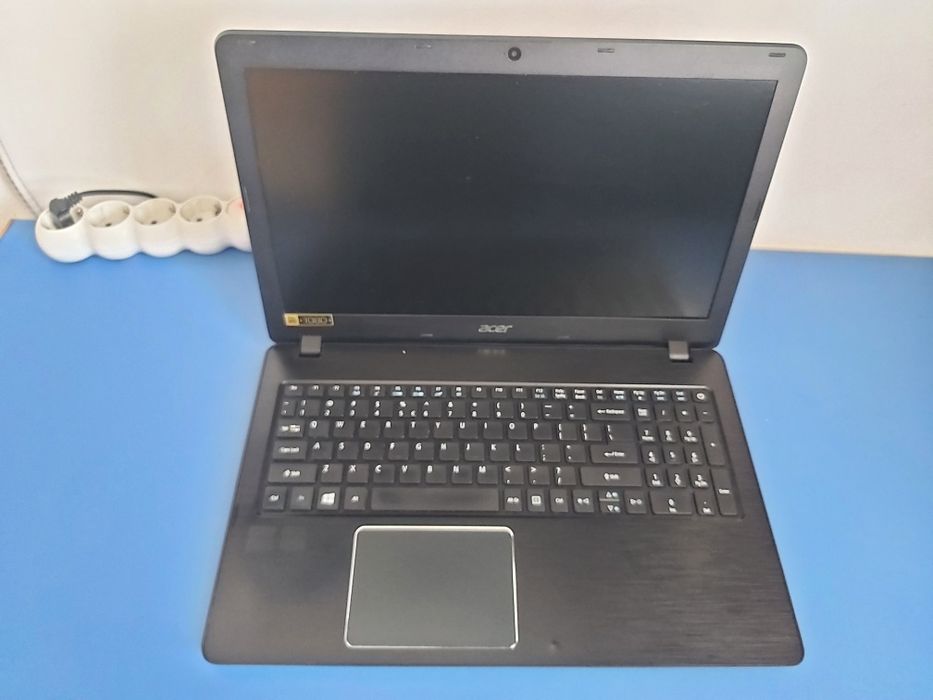 laptop acer i7 7500U video mx940 2gb 8 gb ram ddr4  ssd240 gb wifi5