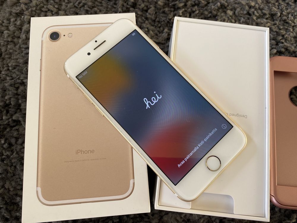 Iphone 7 | 32 gb златен + 6 бр. ориг. кейса