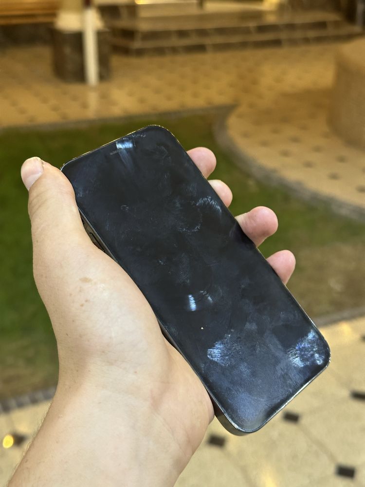 Iphone 12 pro ideal