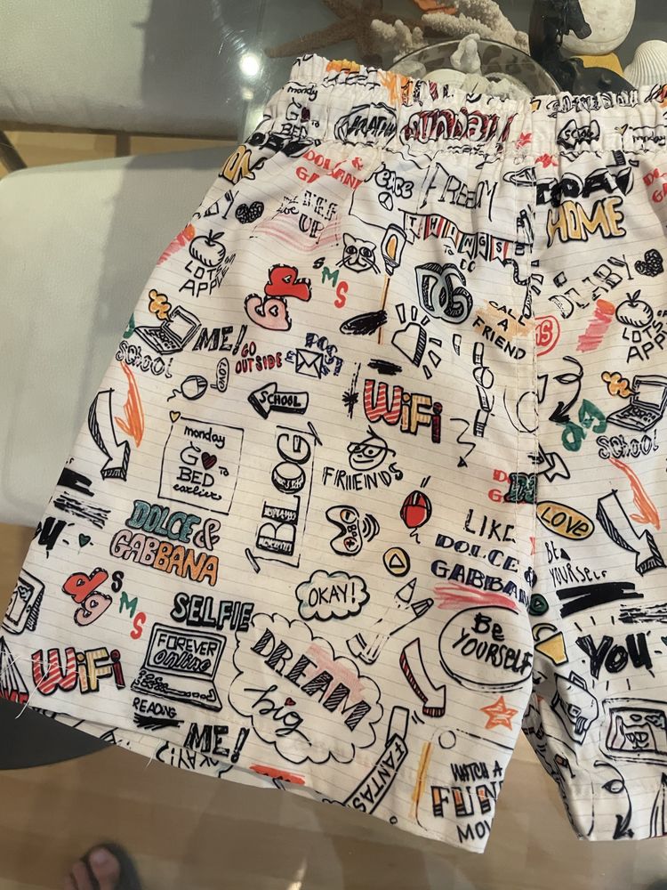 Продавам Оригинални Dolce and Gabbana