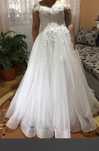 Vand rochie de mireasa!