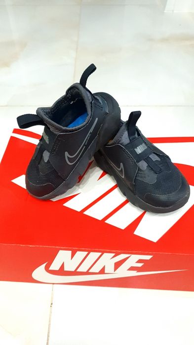 Adidasi Nike copii