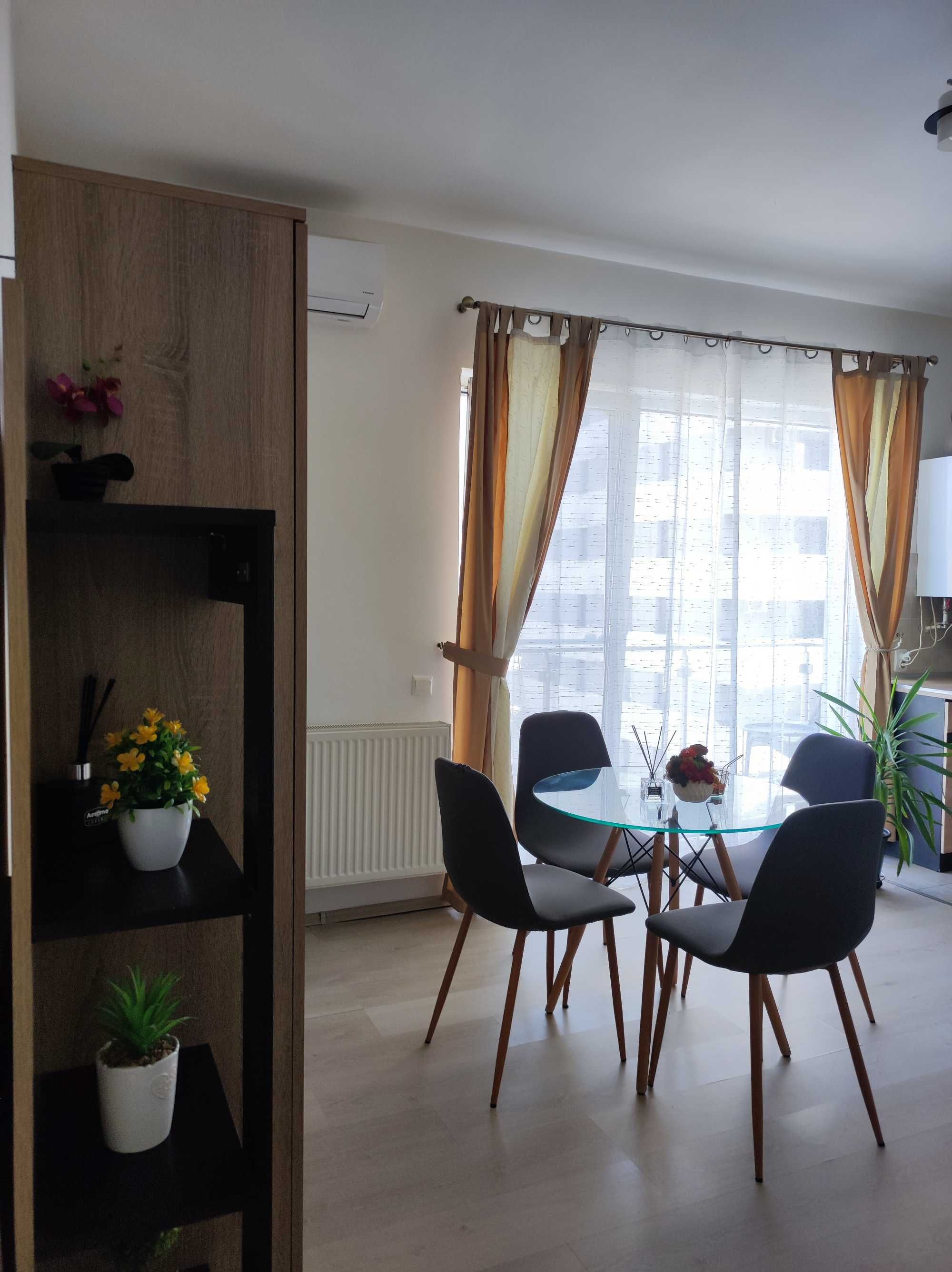 Regim hotelier Park Lake Iulius mall