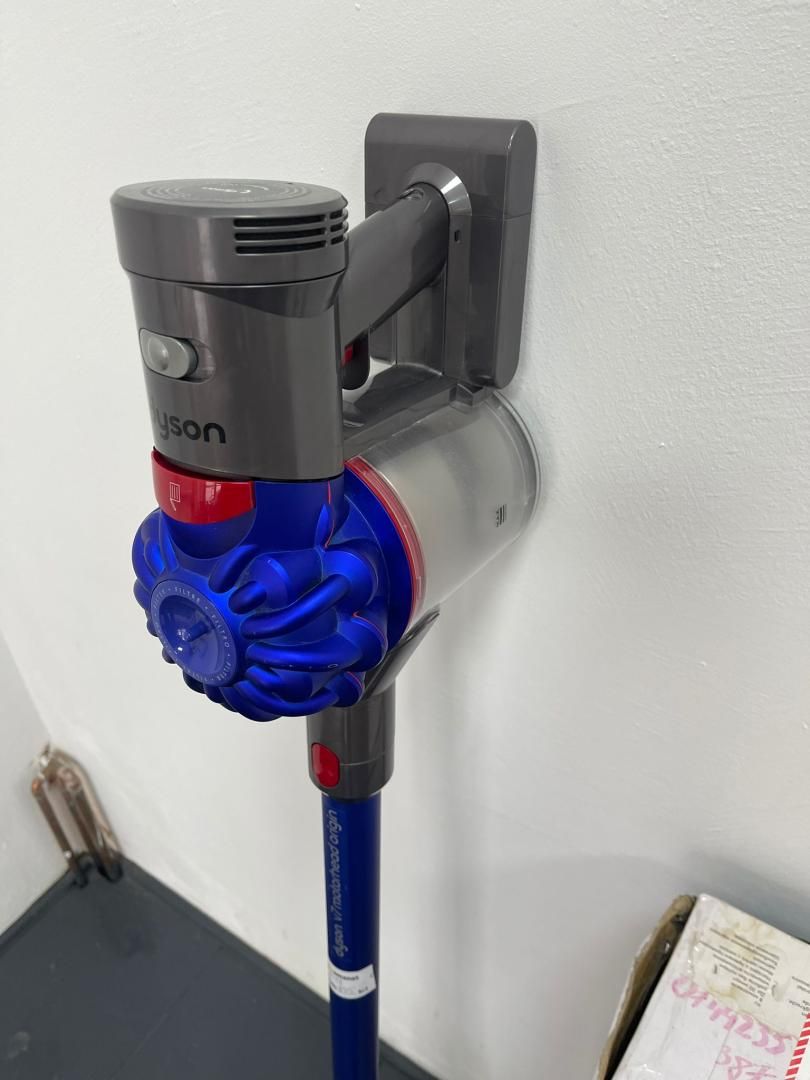 Aspirator vertical Dyson V7 Motorhead Origin, 350 W, 21.6V, -A-