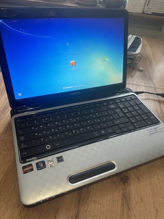 Срочно продам! ноутбук Toshiba