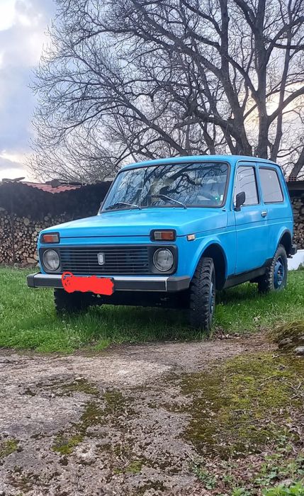 Лада нива ВАЗ 2121