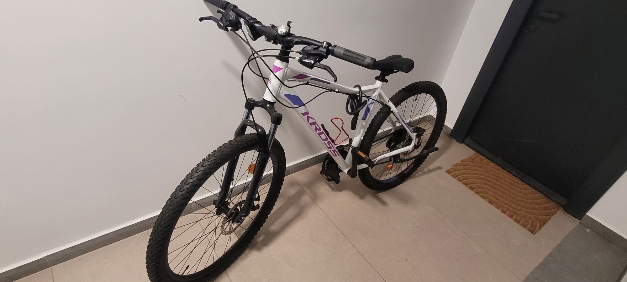 Vand bicicleta Kross Lea 3.0  27,5 M White Pur