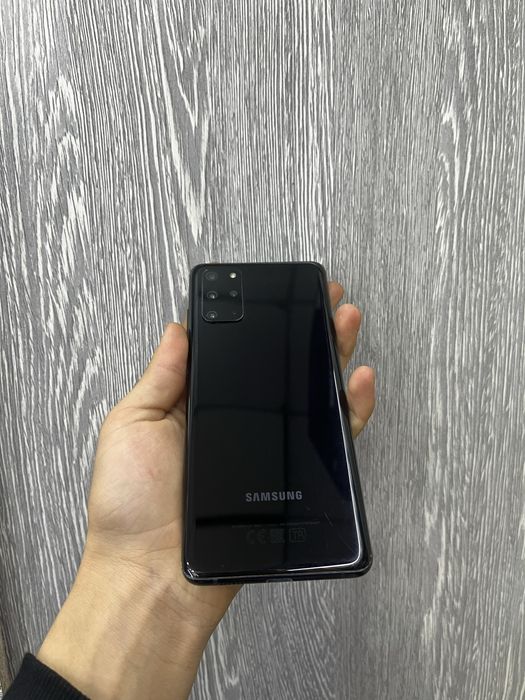 Samsung Galaxw S20+