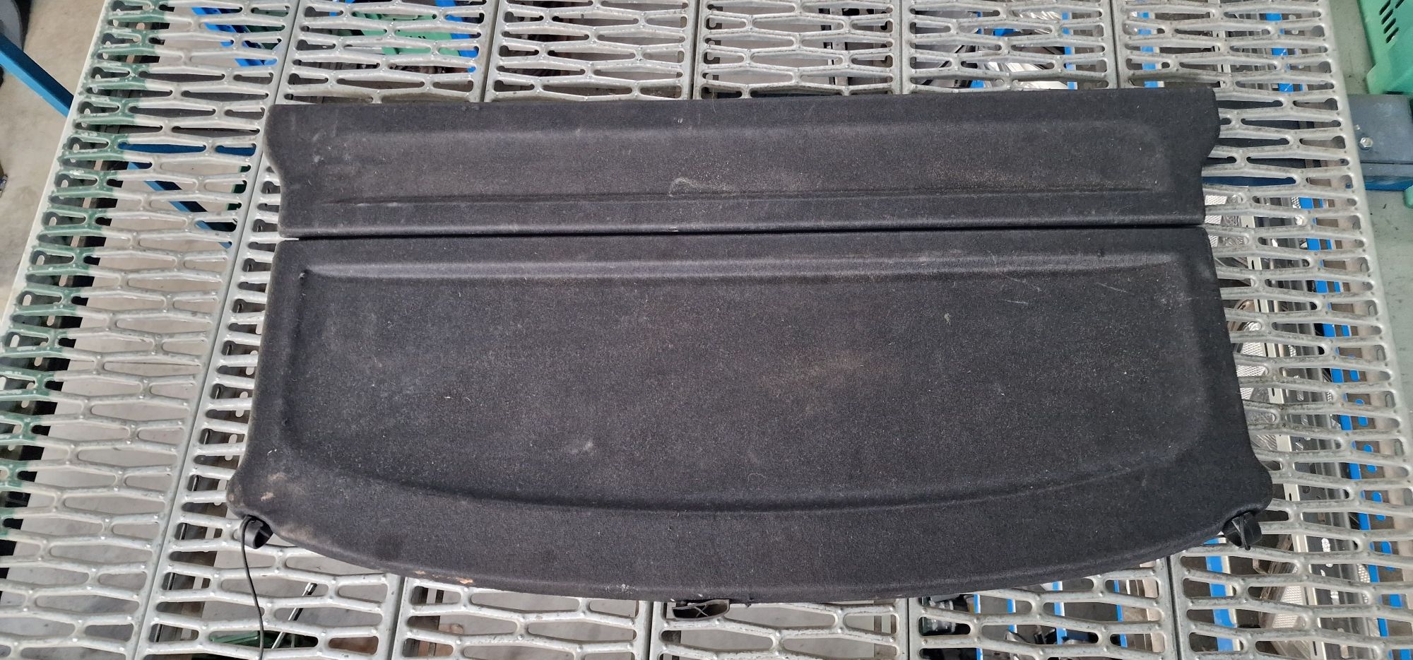 Polita portbagaj, Bmw X1 E84