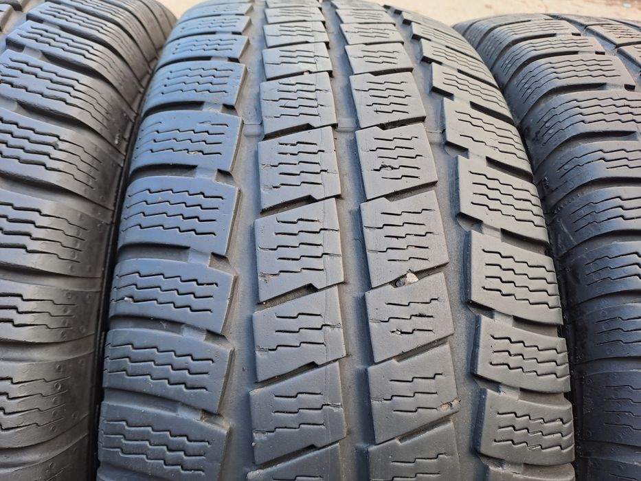 4бр. 2023г. 235/65/16 C Platin: Бусови гуми