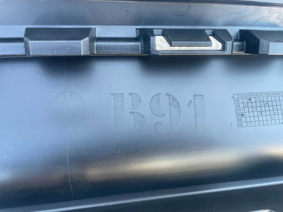 Spoiler inferior bara spate Renault Laguna 3 nou original Renault