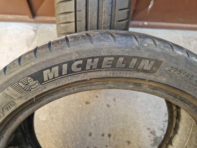 2 Michelin R18 225/45 Anvelope de vară DOT1218