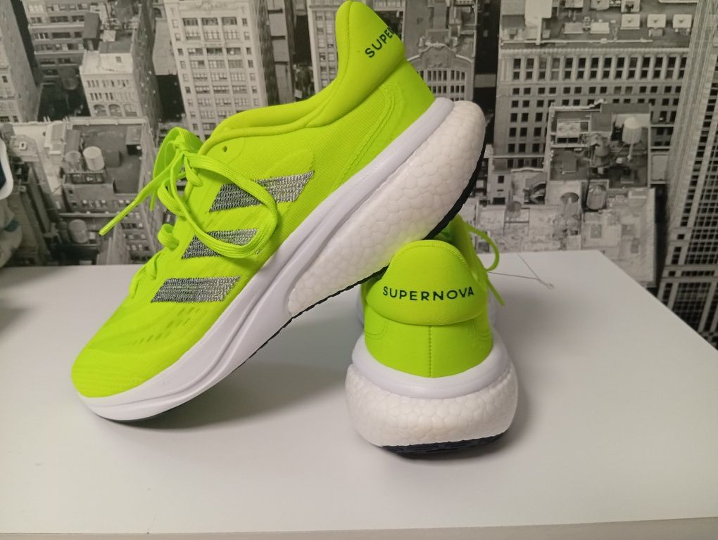 Продавам Adidas Converse