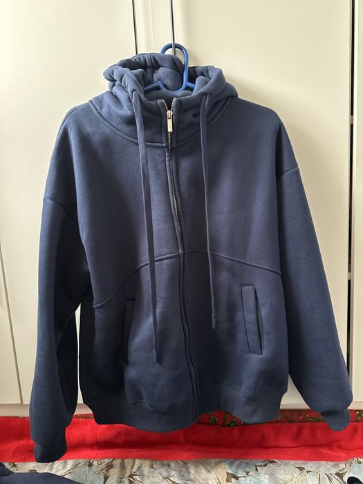 Калын зимний спортика сатыладых размер Л Хл бар