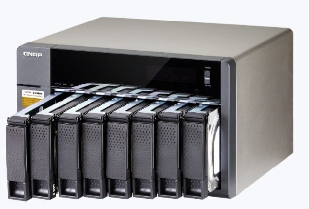 Server Qnap TS 853 A 8GB