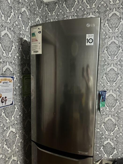 Холодильник Корейский LG