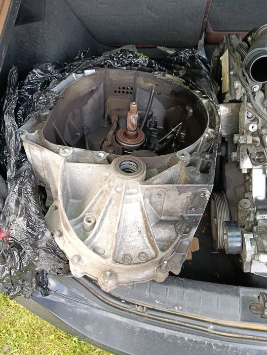 Cutie Robotizata Peugeot 308 3008 5008 Citroen C4 C5