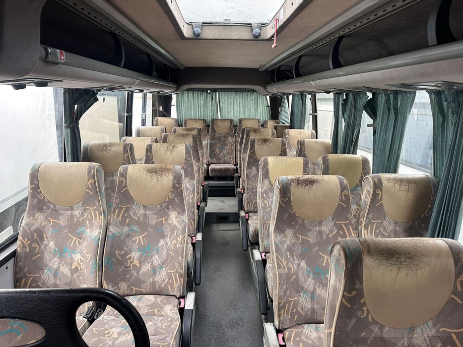 Toyota Caetano Bus 27 locuri