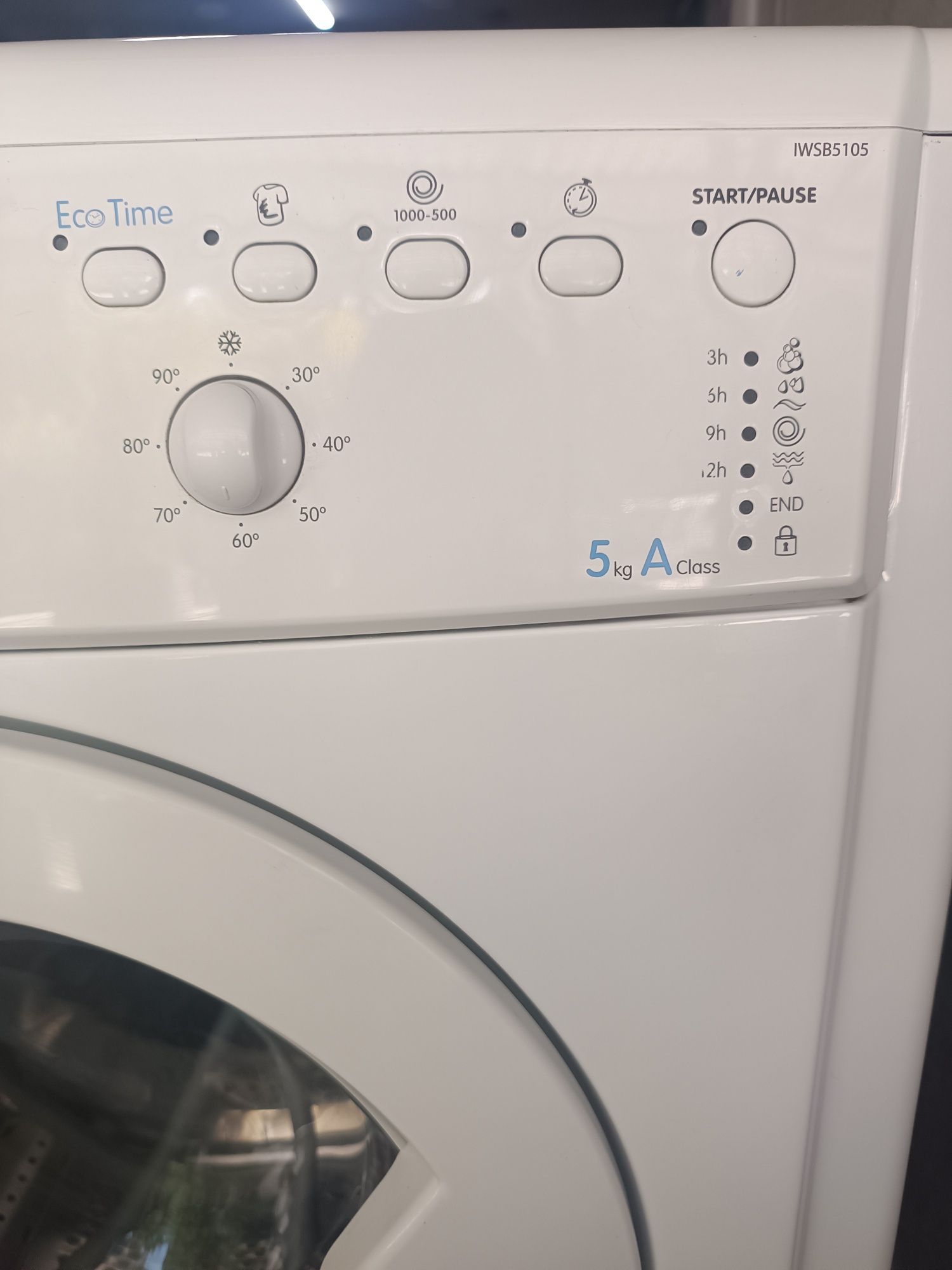 Продам стиральную машинку Индезит на 5кг