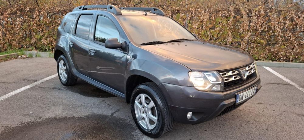 4x4 . 4x2 Adusa recent