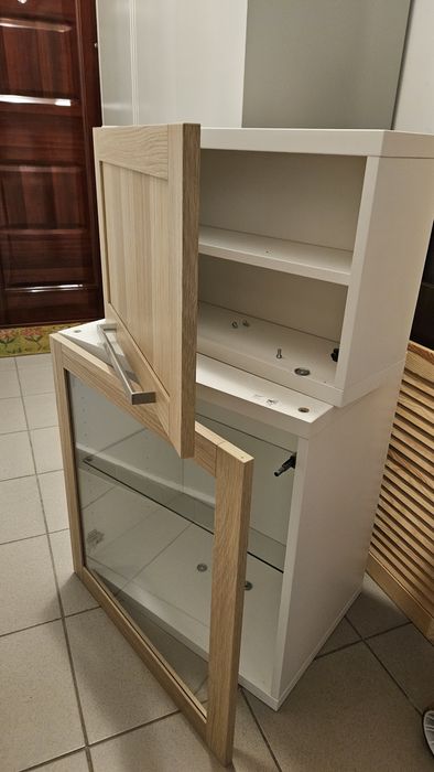 Vand 5 corpuri BESTA