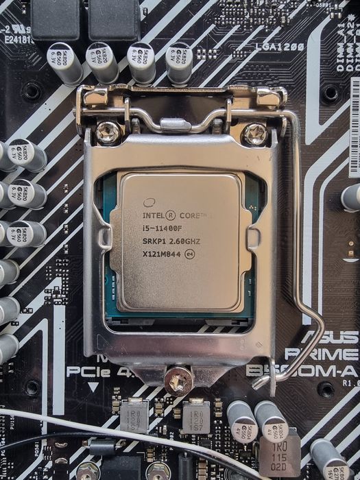 i5-11400F + Asus Prime B560M-A + 16GB DDR4 + Кутия