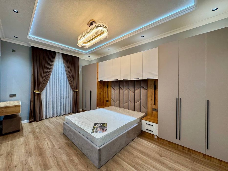 Продается Таунхаус. 4,6 соток. Согдиана. Бомбалейло.