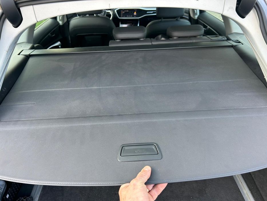 Mochetă portbagaj Audi A6 4K C8 Break