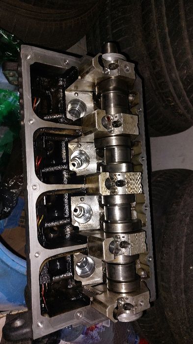 Vând bloc motor complet