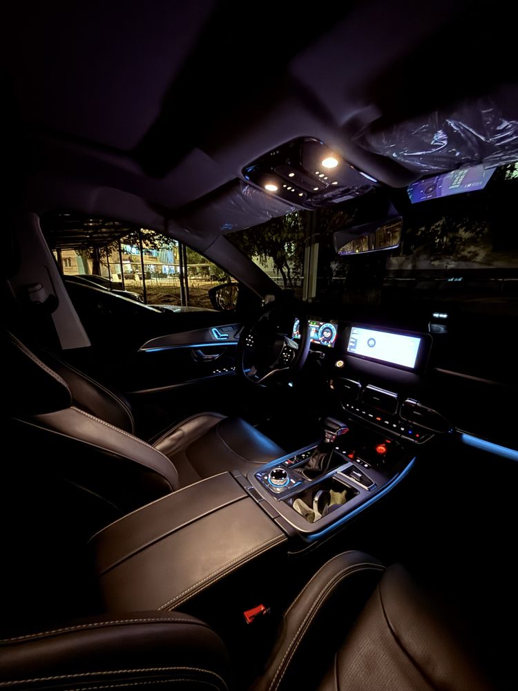 Автомобиль Jetour x70plus