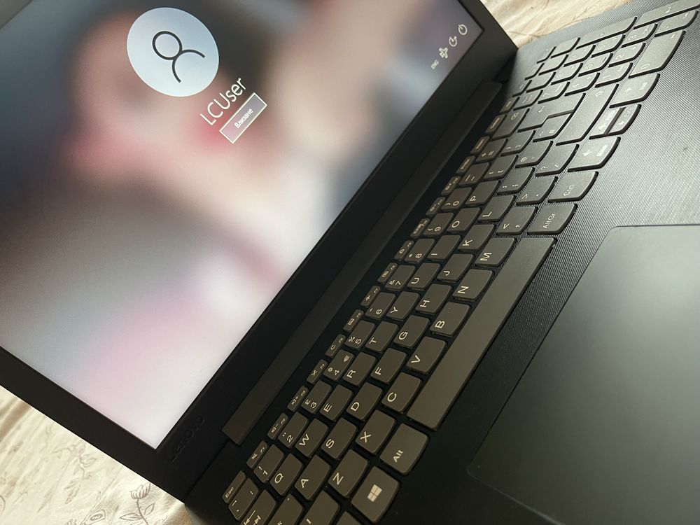 Запазен Лаптоп Lenovo