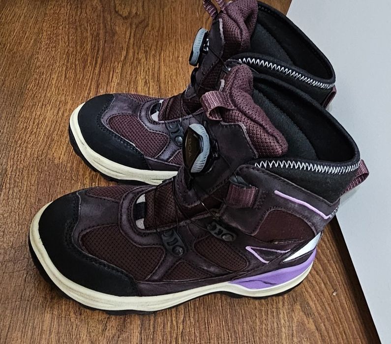 Сапоги (сапожки) брендовые натуральный мех,  на девочку