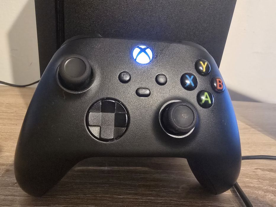Xbox Series X plus gamepad original