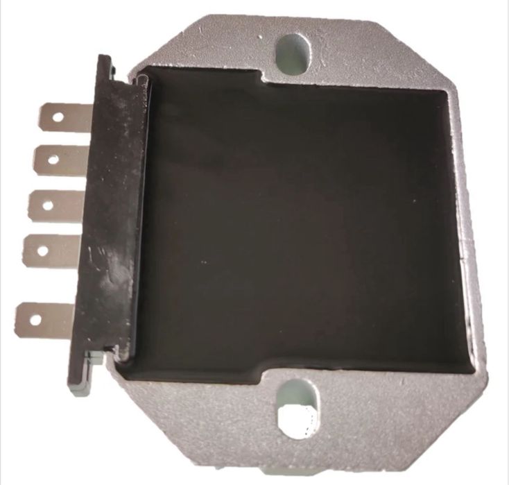 Releu Incarcare Regulator Tensiune Utilaje Yanmar F Fx  John Deere