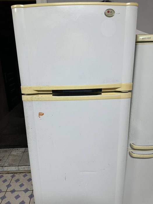 Холодильник  LG.