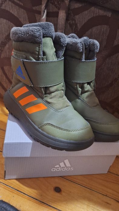 Зимни боти за момче Adidas32