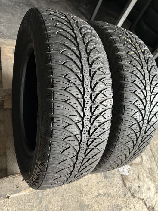 2 anvelope de iarna 195/65/15 fulda!