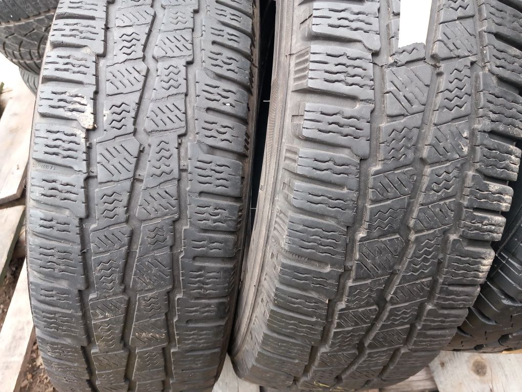 2 anvelope 215/70r15c  marca Michelin dot  2019, preț 480 lei ambele