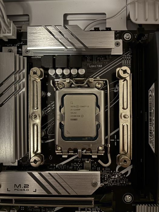 Procesor i5 12400f nou