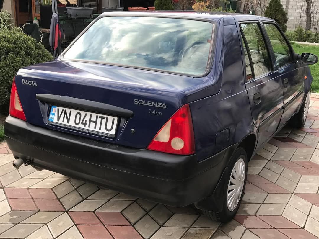 Dacia Solenza / 2000 lei /