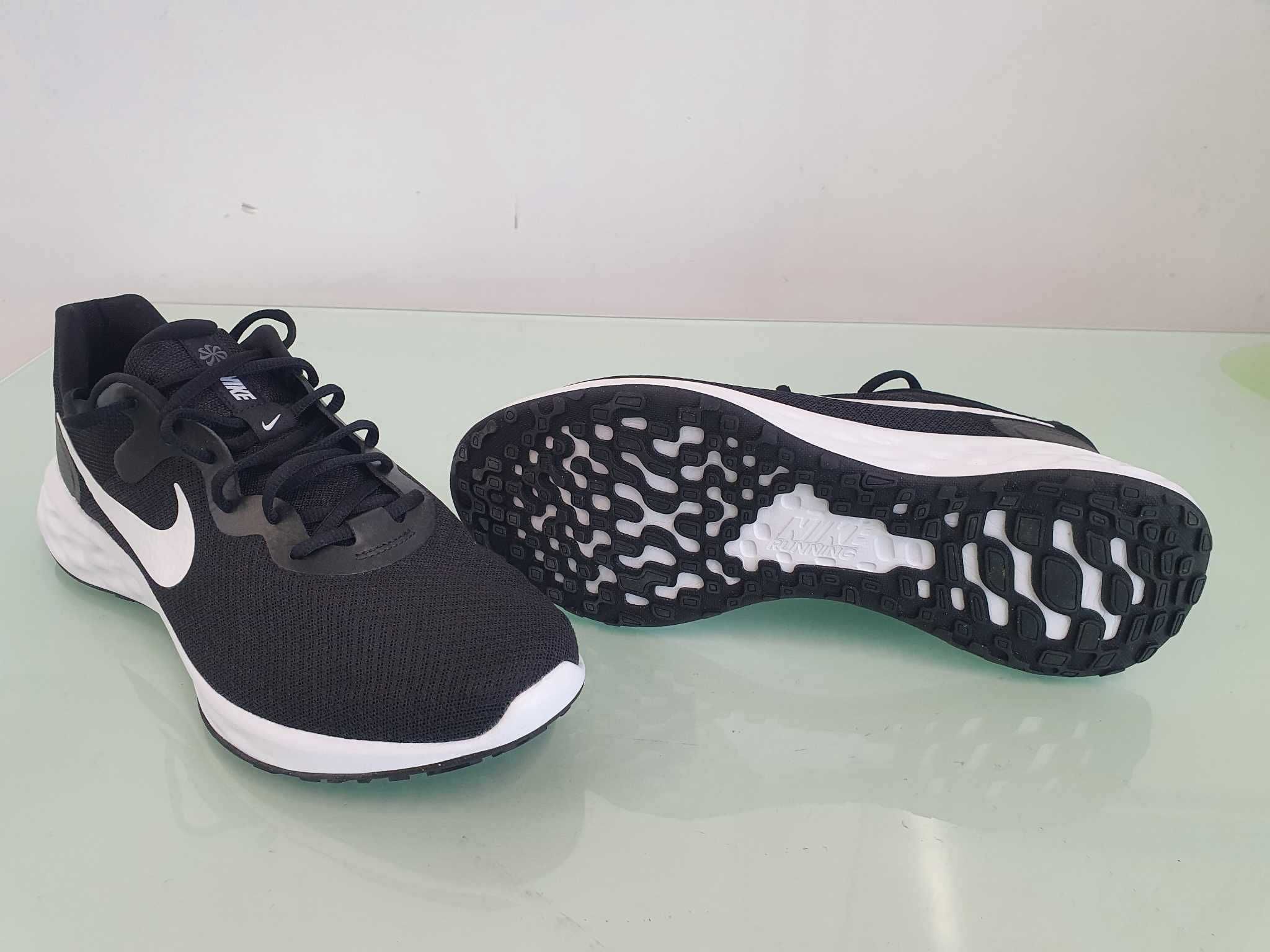Мъжки Маратонки за бягане/тренировки Nike Revolution 6 nn размер 44.5