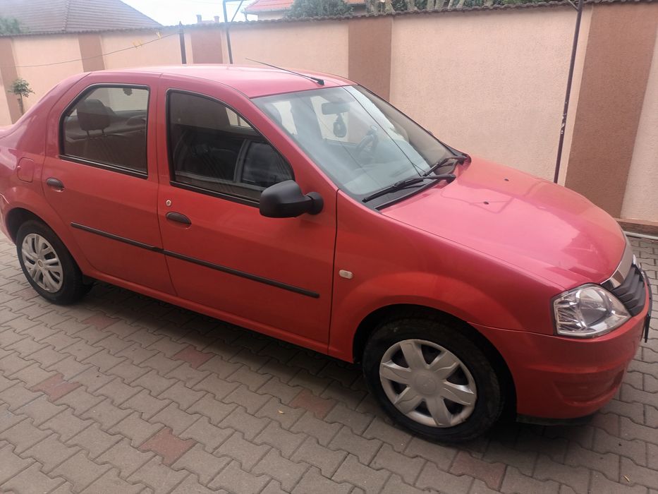 Masina Dacia Logan