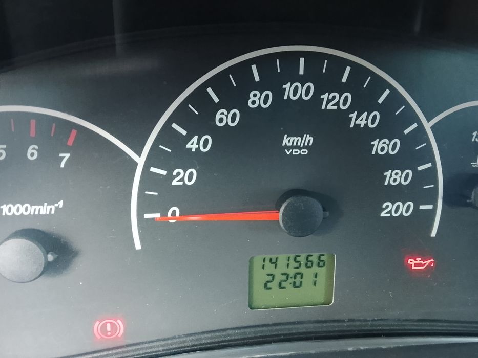 Продам приору 2011 года