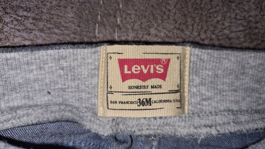 Детски дънки levis- 3 годинки.