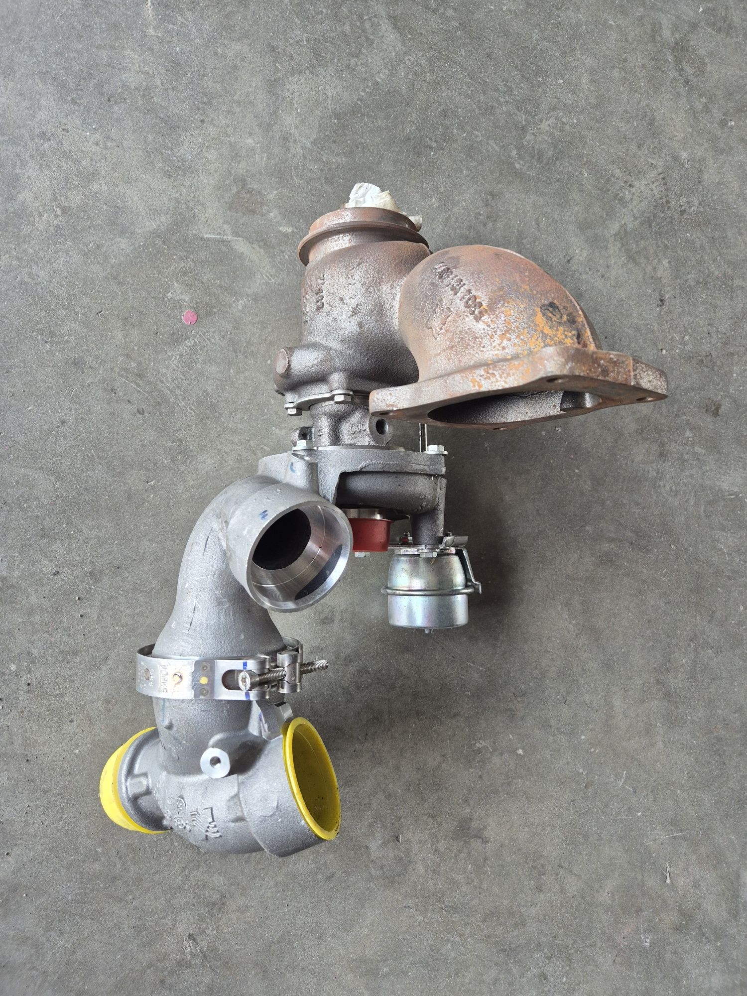 Turbosuflanta mercedes sprinter 906 2.2 E4 an 2008 cod 53049880057