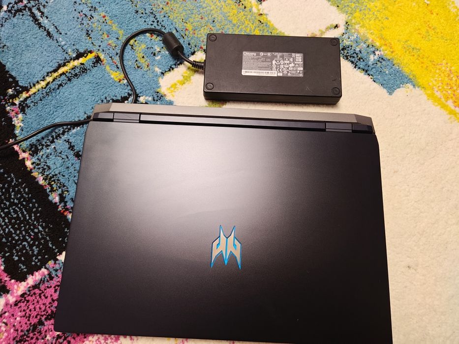 Laptop Acer Predator Helios 300