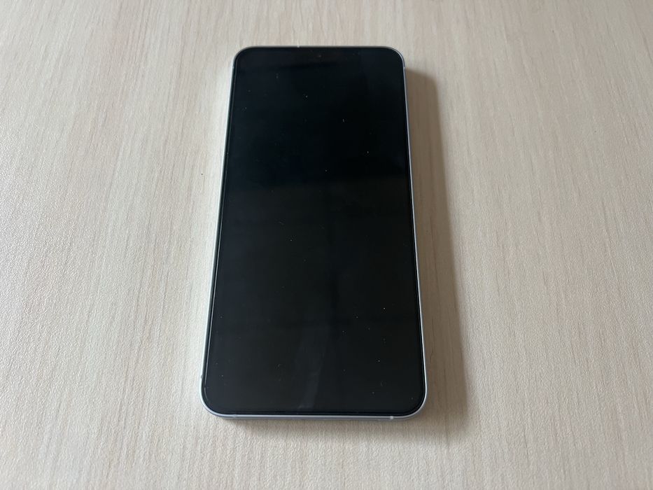 Продавам Samsung Galaxy S25+ 256/12GB