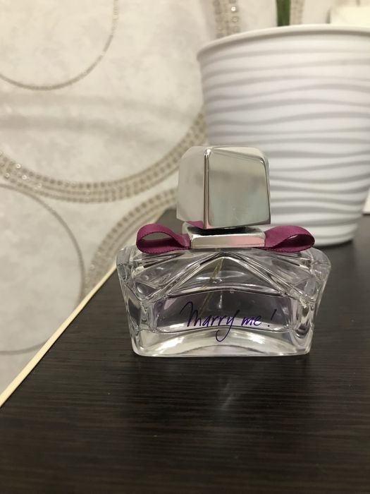 Продам туалетную воду