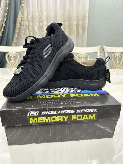 Новые кроссовки sketchers