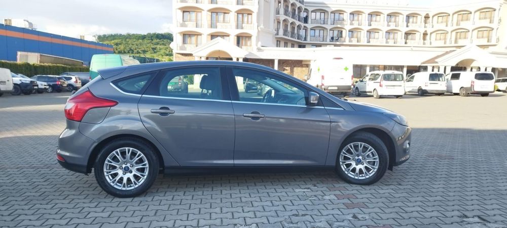 Ford Focus Titanium / 1.6 Benzina Clasic / Impecabil